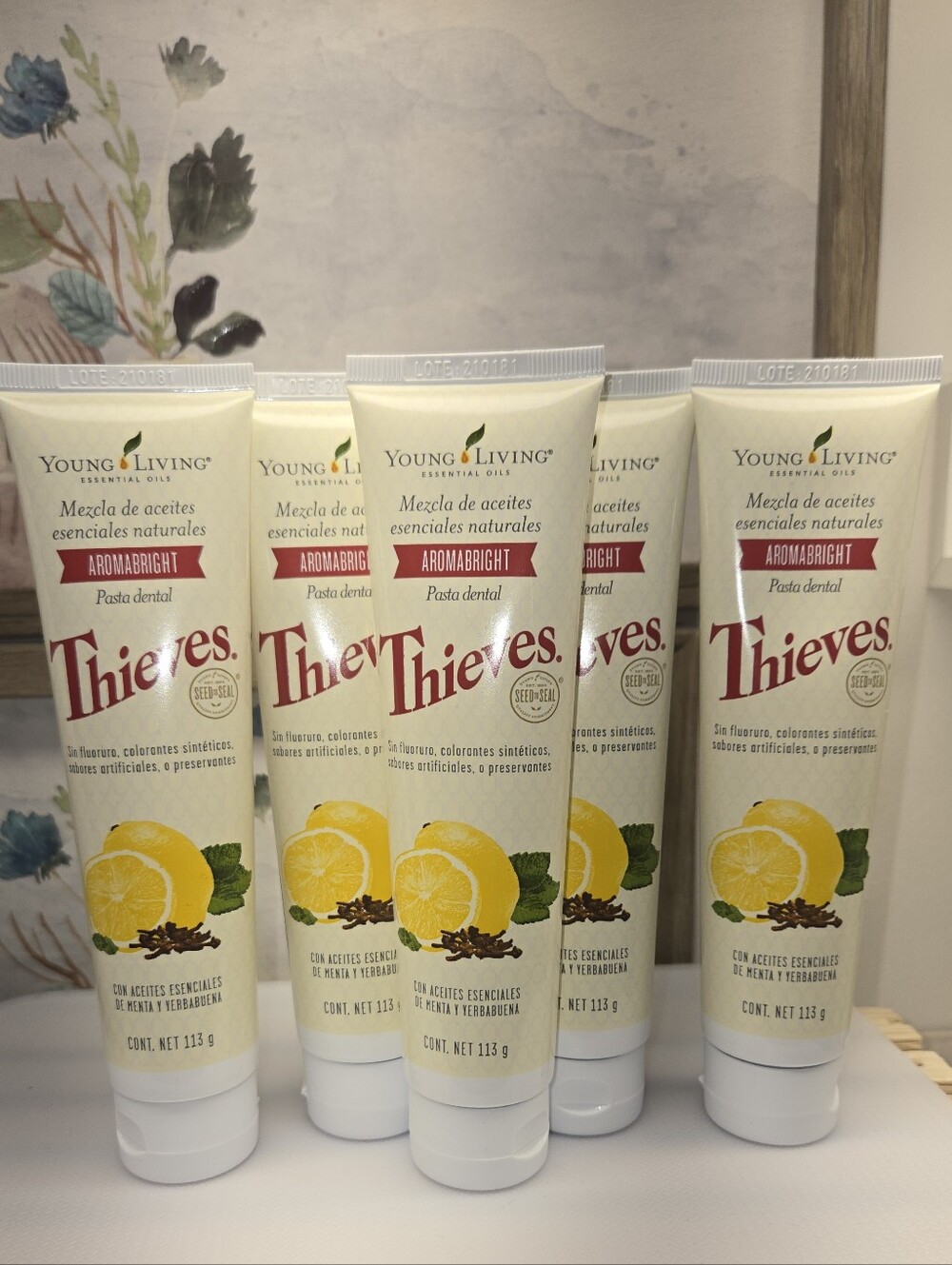 5 Young Living Thieves Aromabright Lemon Toothpaste Labeled In Spanish